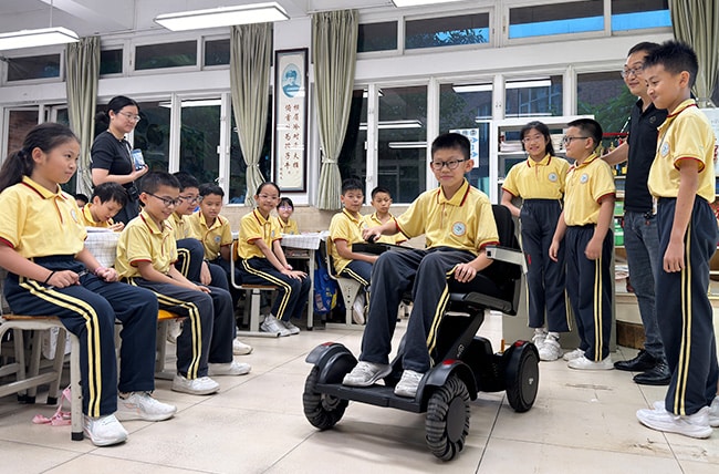 xsto mobility robot
